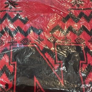 Women's V-Neck Sweater - Red and Black